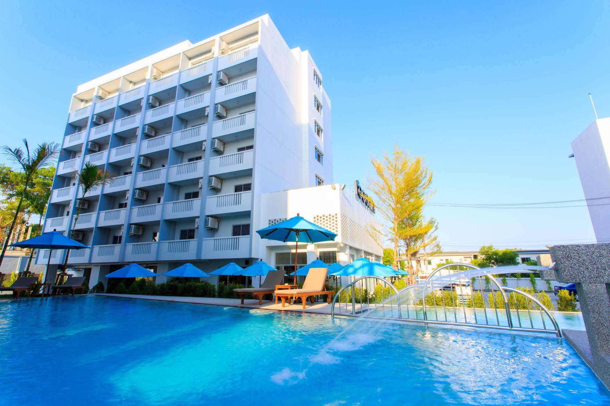 Hotel Recenta Phuket Suanluang Exterior foto